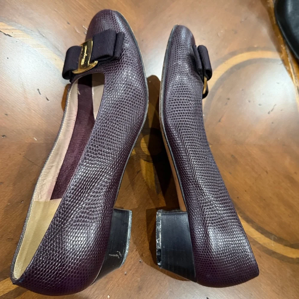 Salvatore‎ Ferragamo Dark Textured Loafers